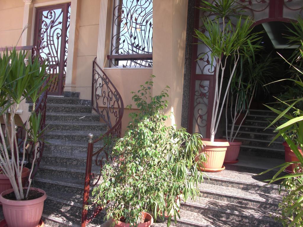 Cairo Plaza Guest House 6th of October City Exteriér fotografie